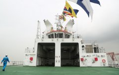 澳门钻石平台：“雪龙2”号停靠在江南造船（集团）有限责任公司码头